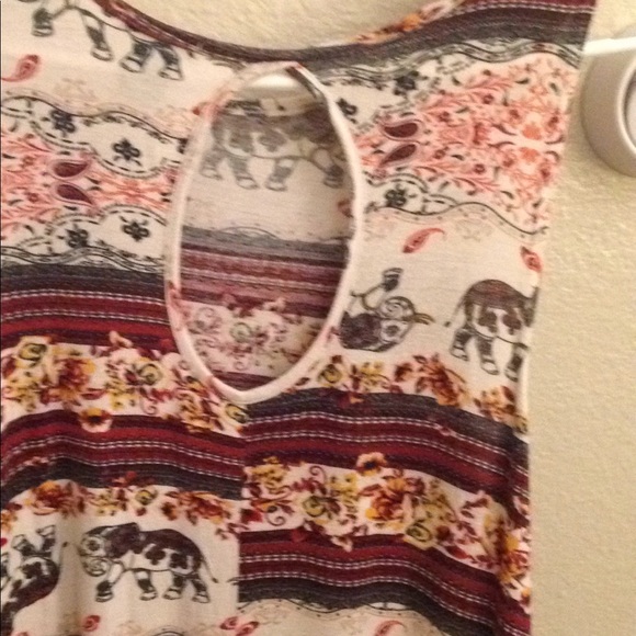 Dess - Picture 2 of 2